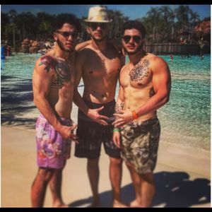 Meet your Posher, Ant